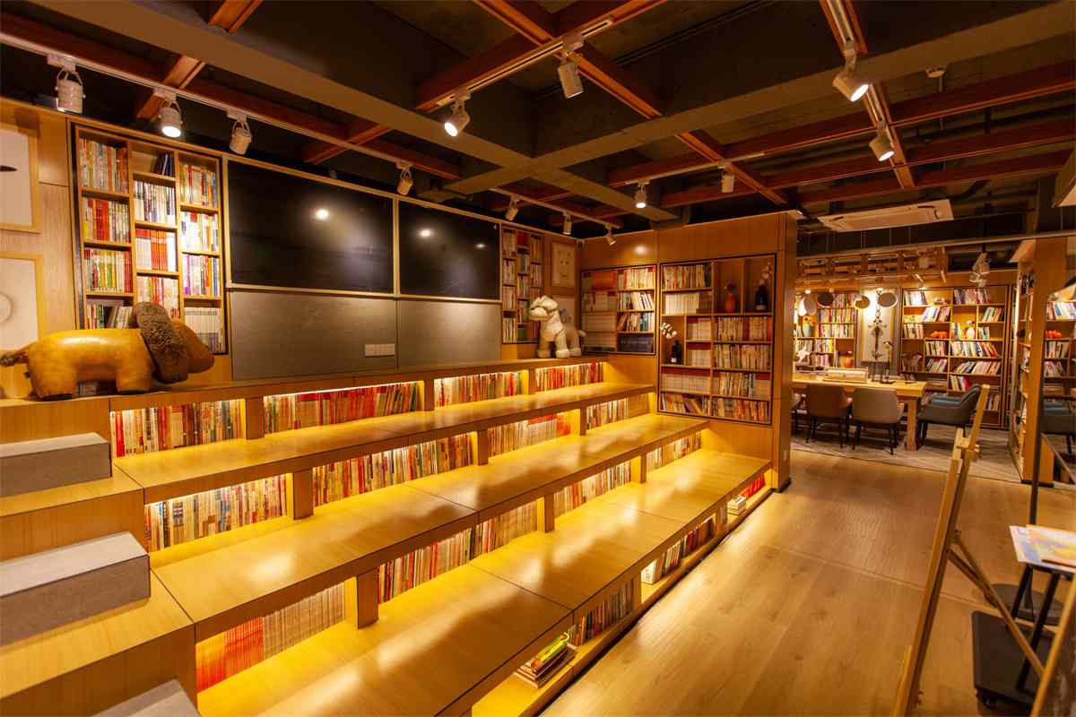 uploads/0823/175593618345214990.jpg 锦囊泛娱酒店24.jpg