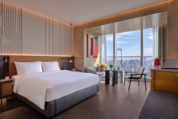 1 King Bed, City View.jpg