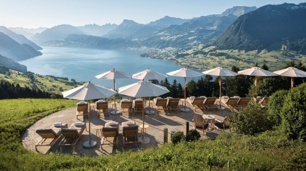 1763501637.jpg 霍尼格别墅_副本.jpg