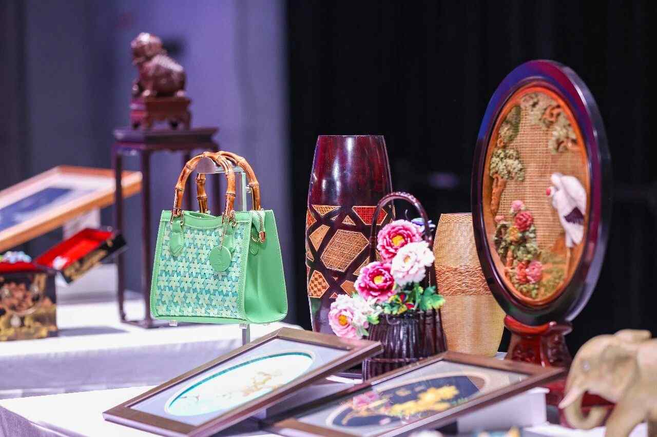 “婺风遗韵”金华非遗分享荟在京举办